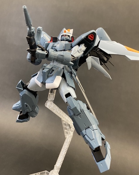 MG 機動戦士ガンダムSEED モビルジン 1/100スケール 色分け済みプラモデル