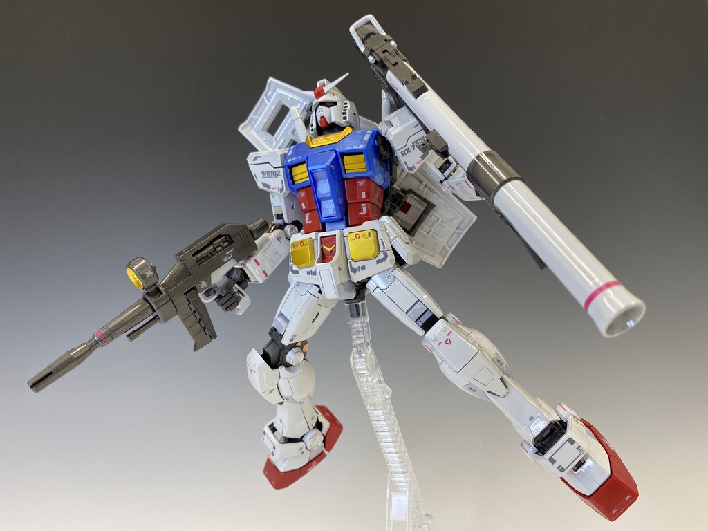 万代8月 高达基地限定 MG RX-78-2 高达 3.0 钛电镀版 官博素组-78动漫