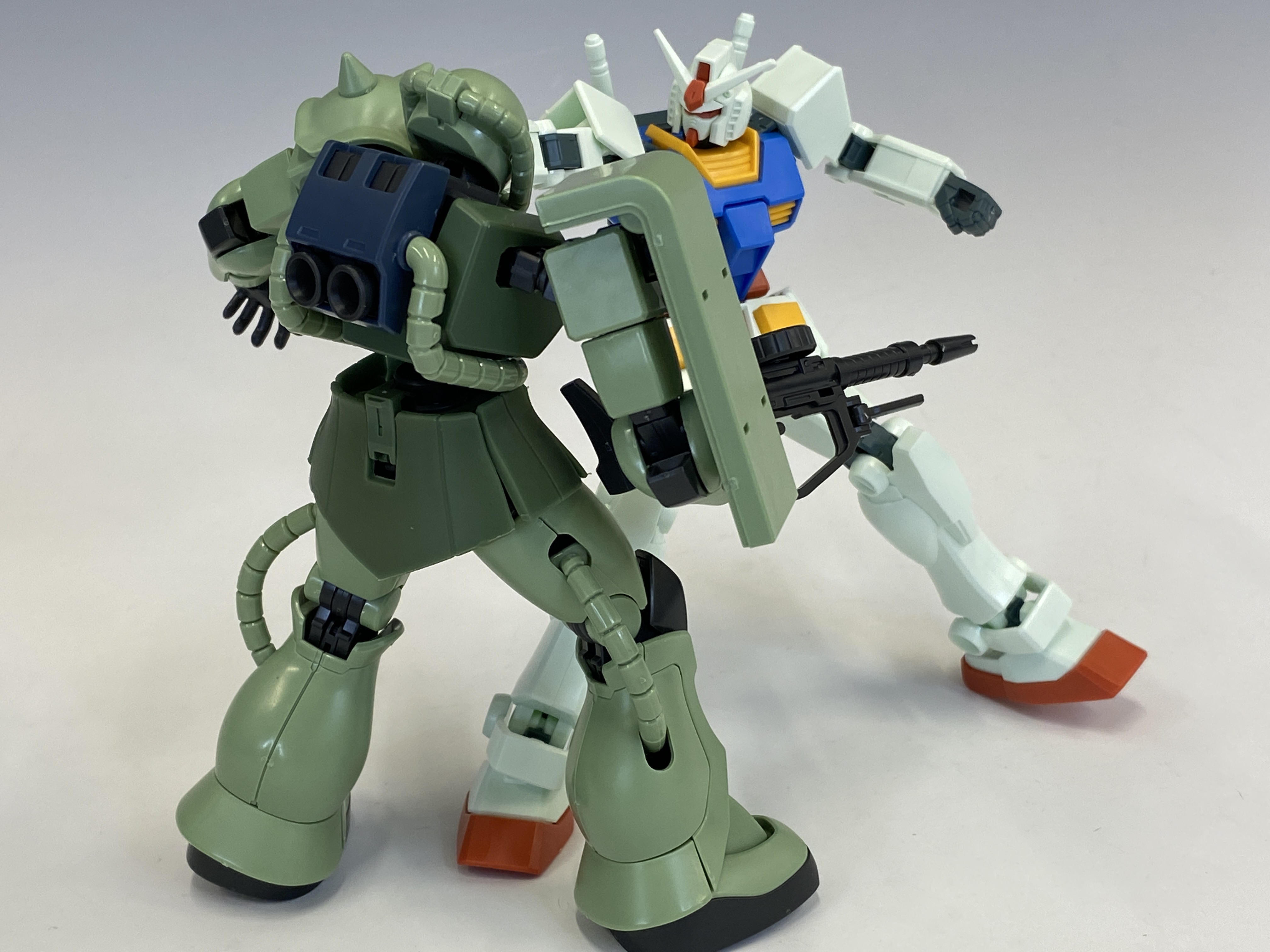 新商品レビュー】ENTRY GRADE 1/144 RX-78-2 ガンダム(フルウェポン