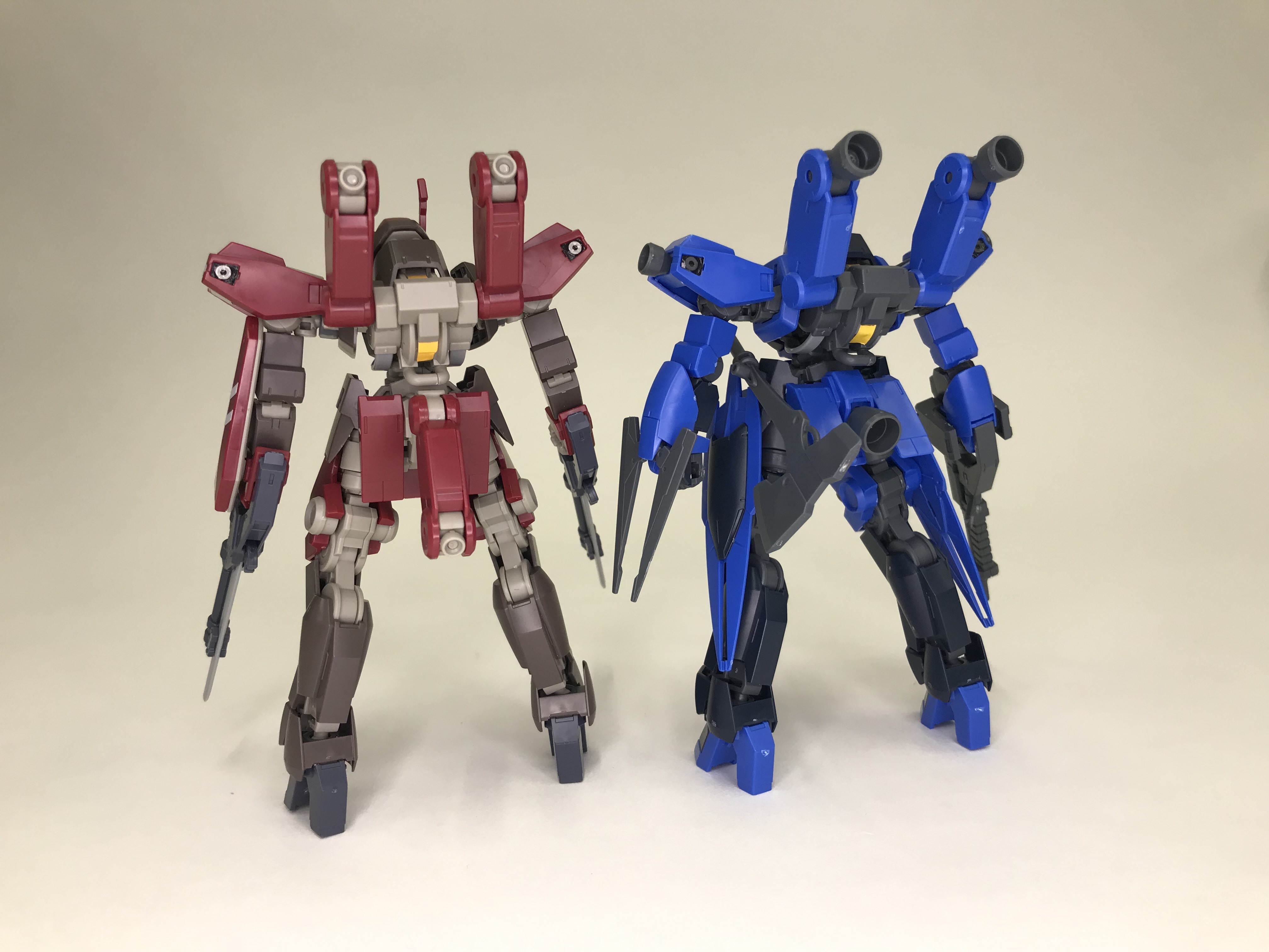 【新商品紹介】HG 1/144 シュヴァルベカスタム(シクラーゼ機) ＆ HG 1/144 ガンダムマルコシアス[アイアンブラッドコーティング