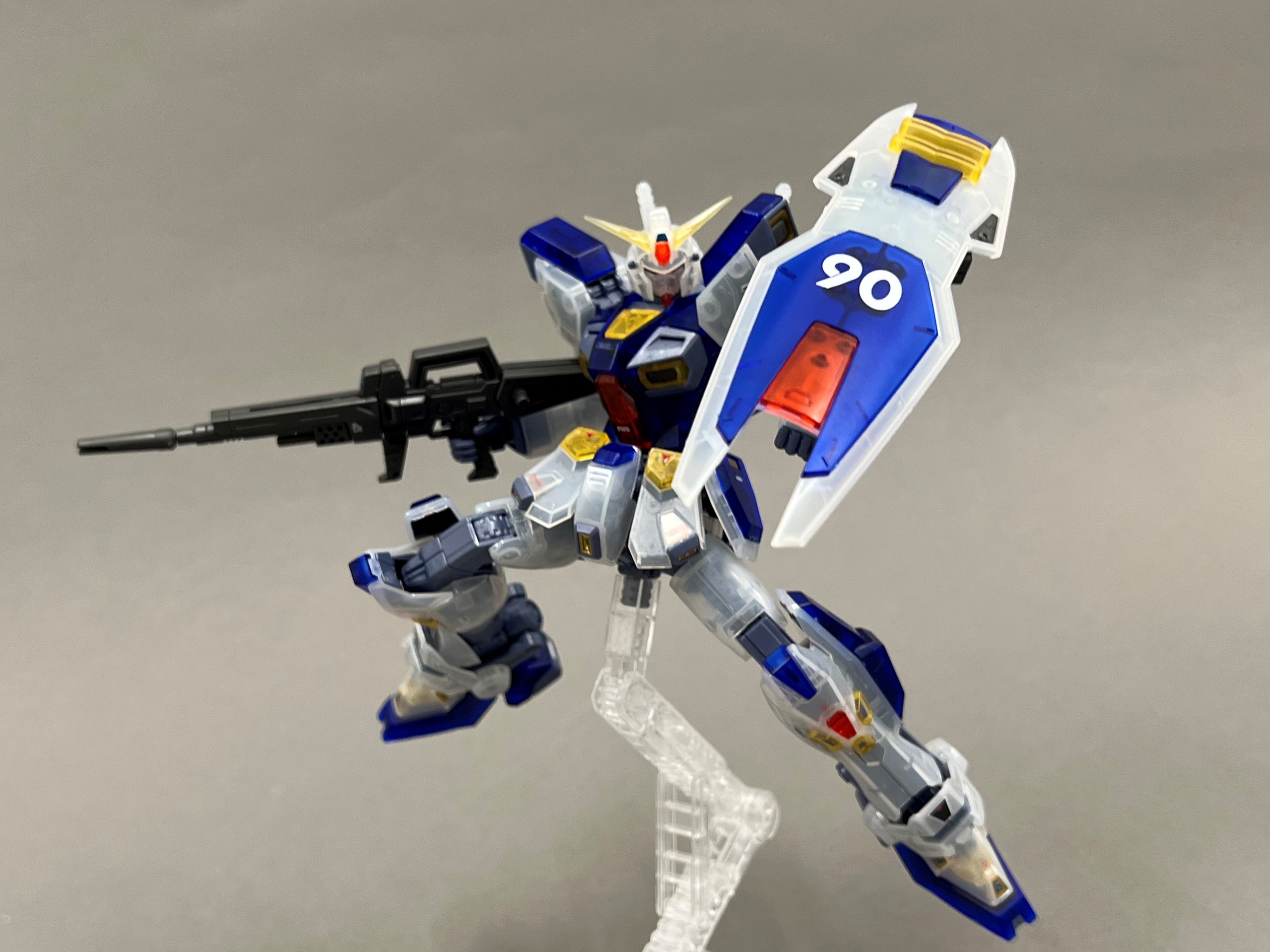 MG 1/100 ガンダムベース限定 ガンダムF90[クリアカラー］