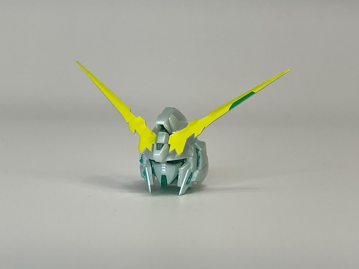 MG 1/100 ガンダムベース限定 ユニコーンガンダム(光の結晶体