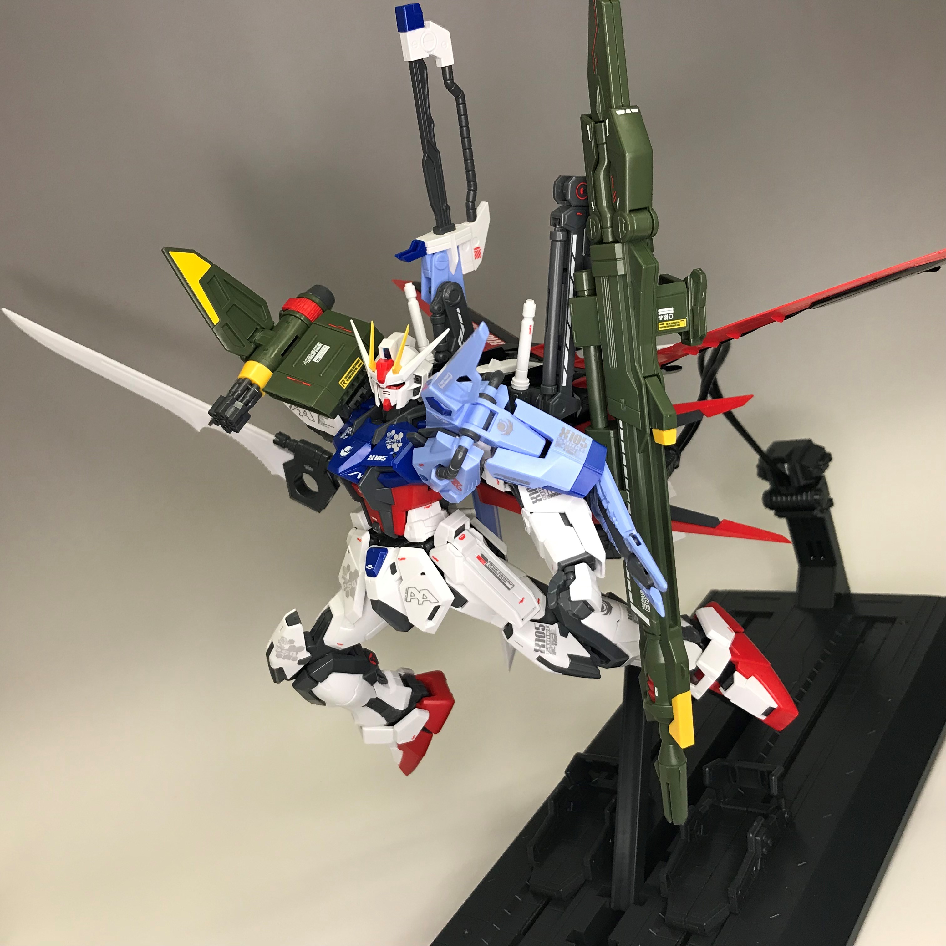 新商品紹介】MG 1/100 ガンダムベース限定 パーフェクトストライク ...