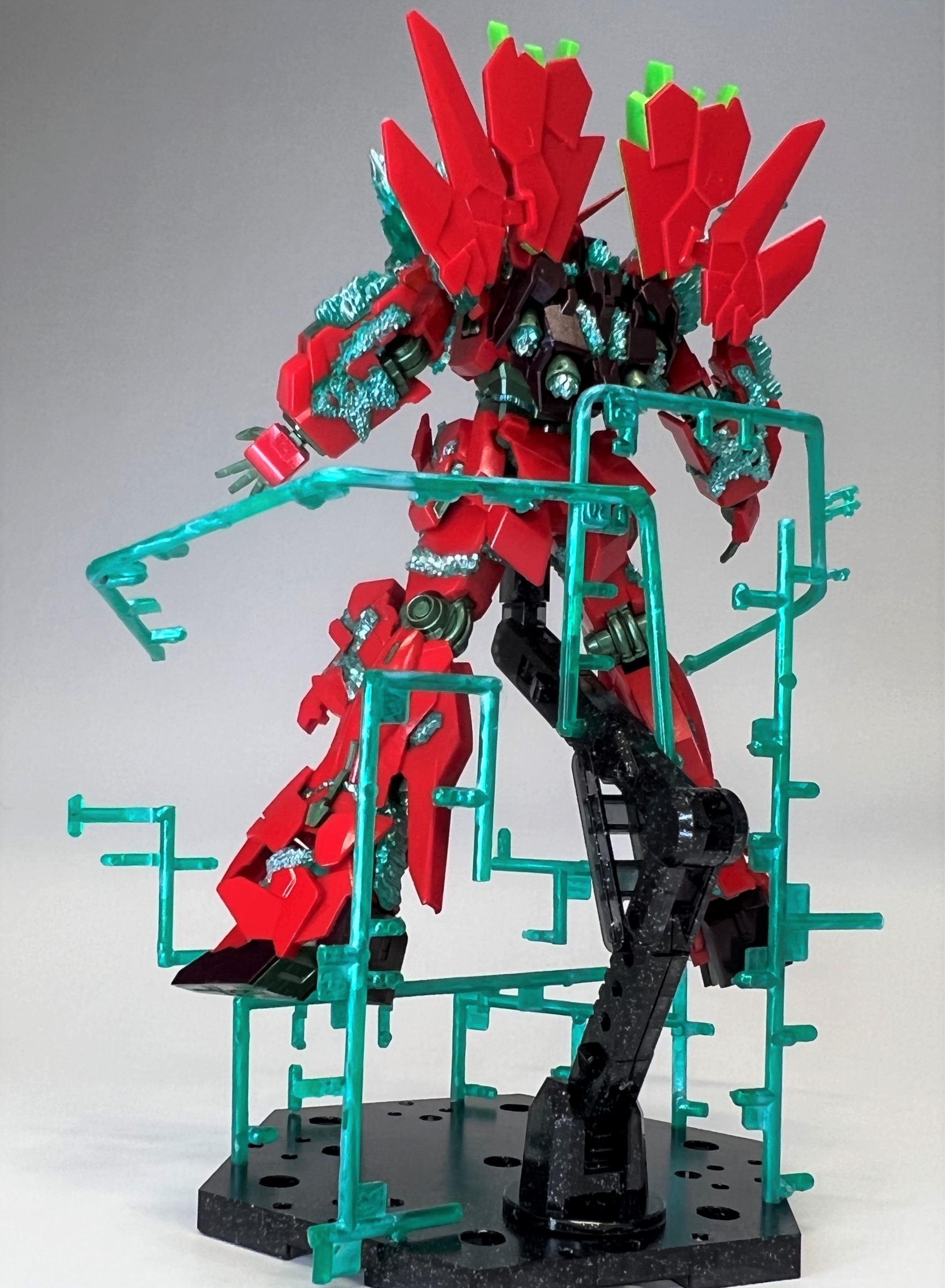 THE GUNDAM BASE CRYSTAL COMPETITION（ガンダムベース