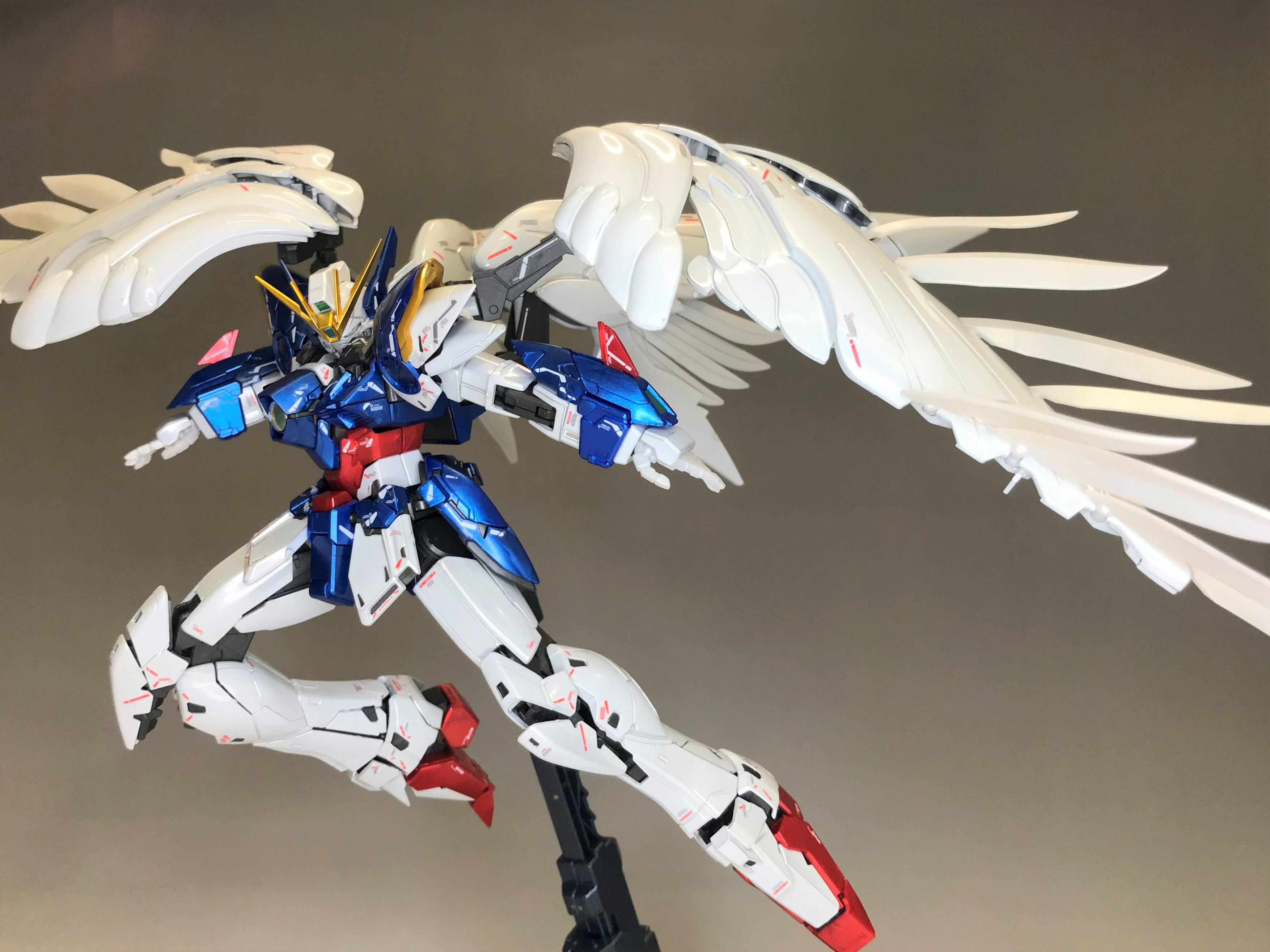 新商品紹介】MG 1/100 ガンダムベース限定 ウイングガンダムゼロEW Ver