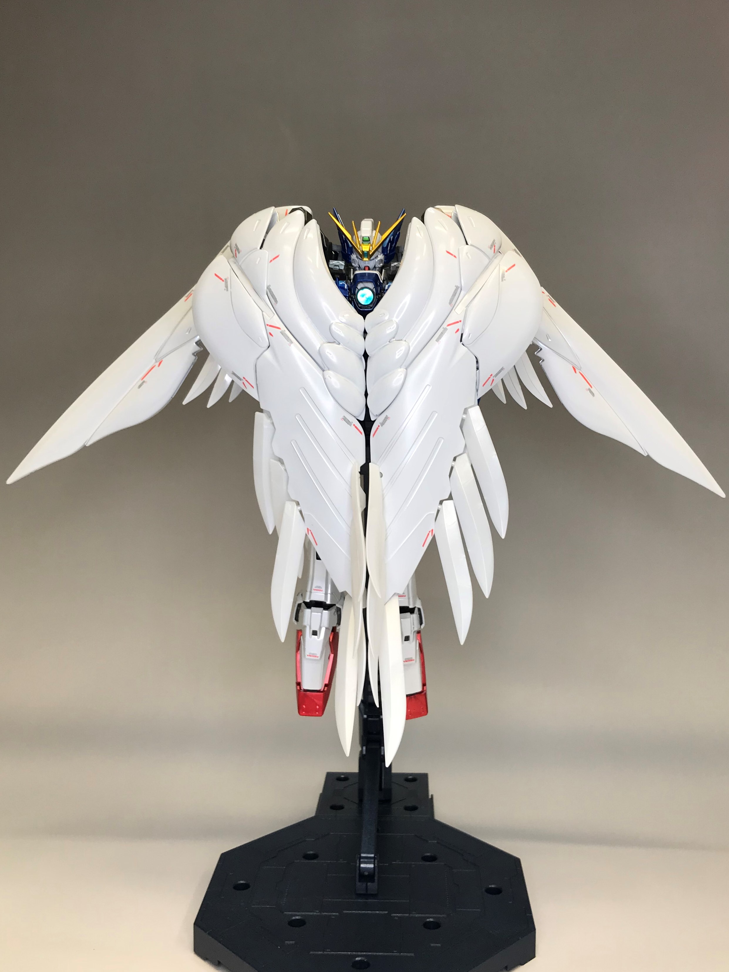 MG ウイングガンダムゼロEW Ver.Ka チタニウムフィニッシュ+