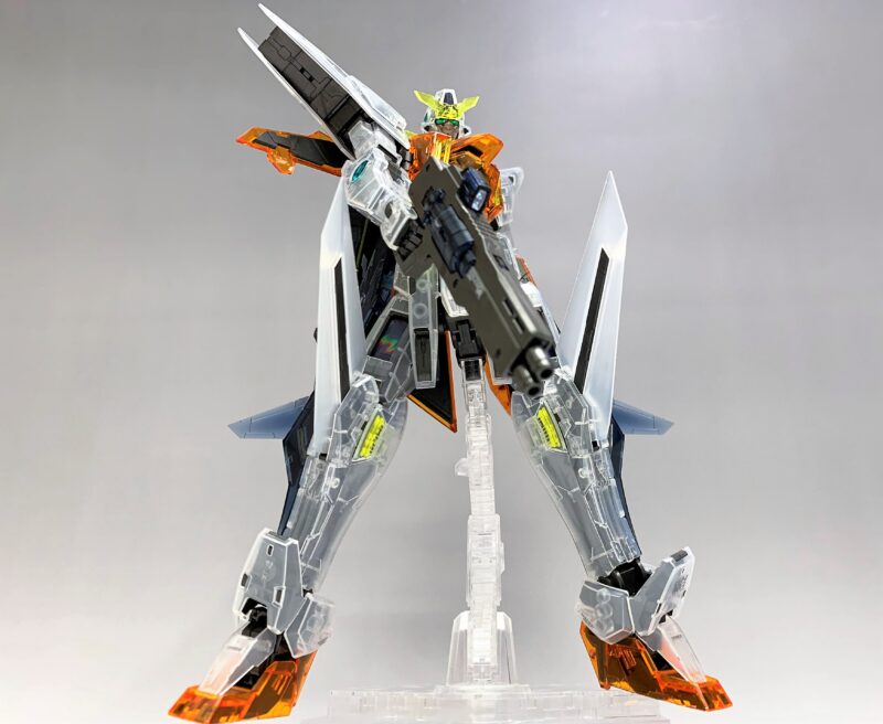 新商品紹介】MG 1/100 ガンダムベース限定 ガンダムキュリオス[クリア