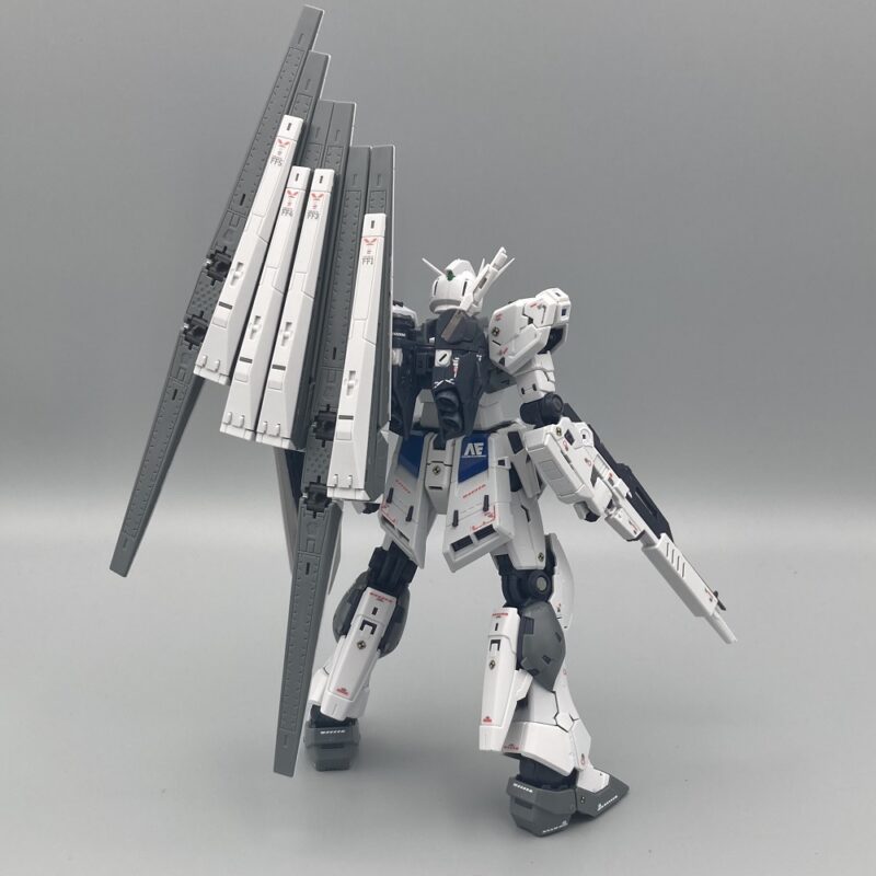 新商品紹介】「RG 1/144 GUNDAM SIDE-F限定 νガンダム (ファースト