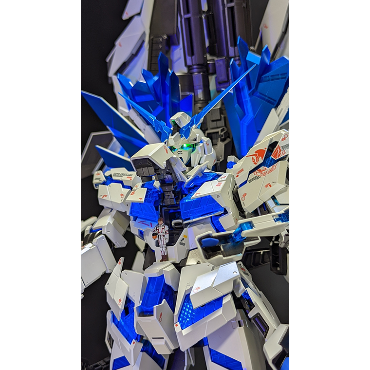 The Gundam Base Crystal Competition スペシャル The Gundam Base ガンダムベース公式サイト
