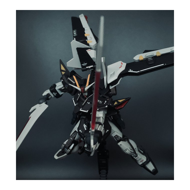 The Gundam Base Crystal Competition スペシャル The Gundam Base ガンダムベース公式サイト